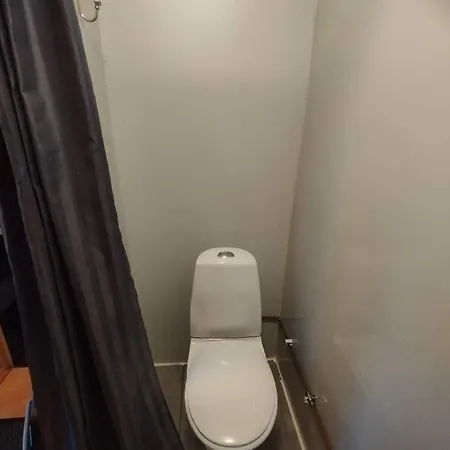 Garden With Terrace شقة